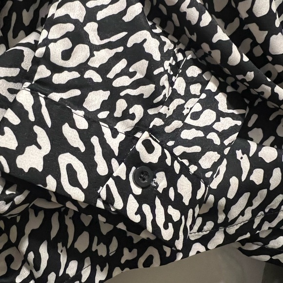 Black Leopard Wrap Front Tie Side Size 10 - Picture 9 of 10